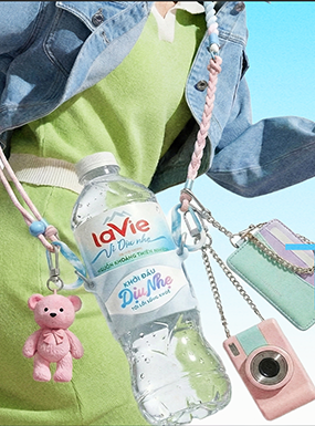 LAVIE